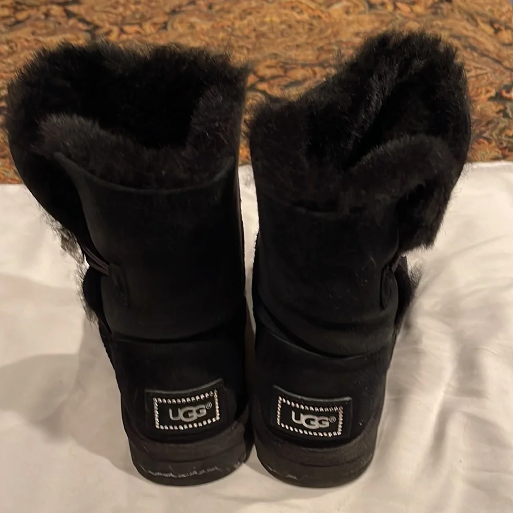 UGG bailey boots